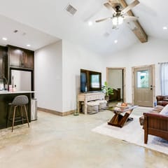 Cozy & Convenient w/ 2 BR & 2 BA