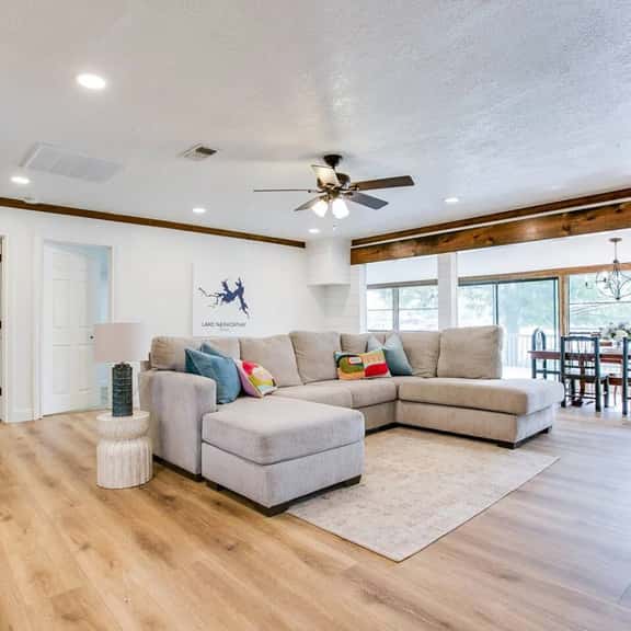 Lakeside Home w/Private Casita & Stunning Views - Image 1
