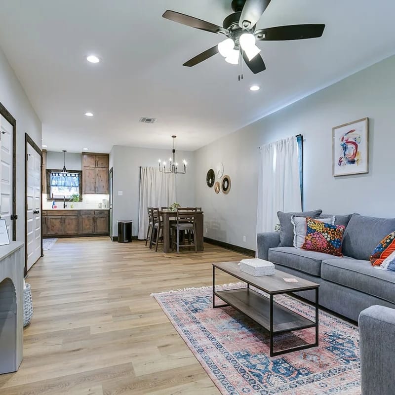 The Cactus at Landmarks W/ 3 Bed & 2.5BA